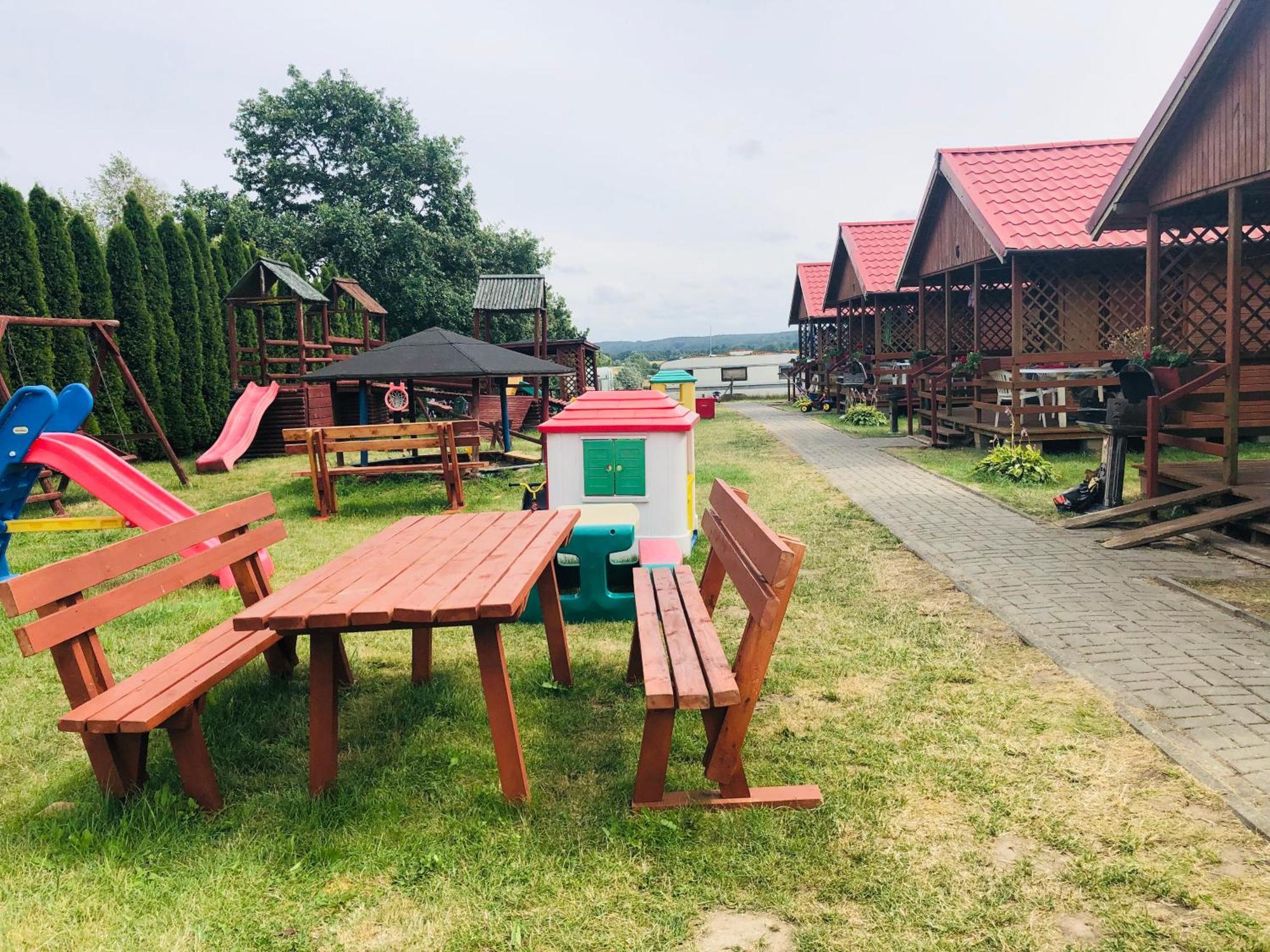 Domki U Karasia Rusinowo  Exterior photo